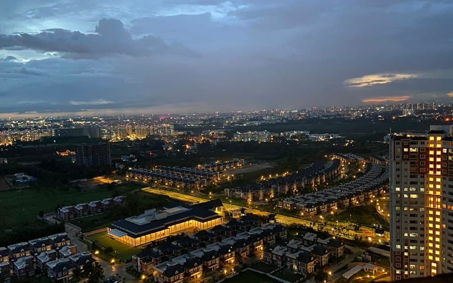 Bengaluru city skyline and architecture